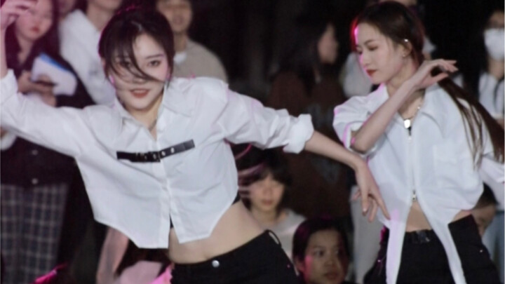 How handsome can female college students be! Bad dance cover at Jincheng Roadshow