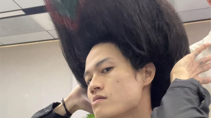 أقوى تسريحة شعر تصل إلى السماء