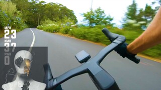 “花会沿途盛开，你以后的路也是”