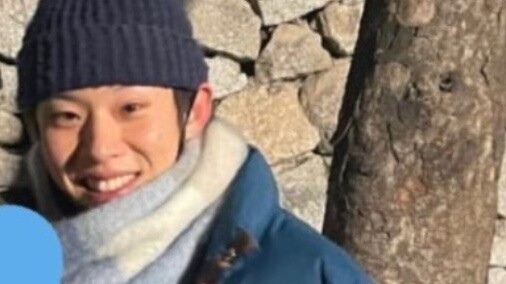 Seorang pembohong bisa bertingkah sangat imut.