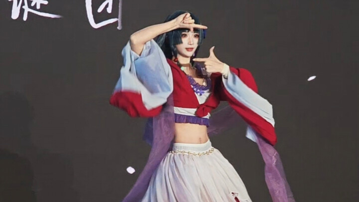 رقصت على أغنية البداية لـ "Yakusoku no Neverland"