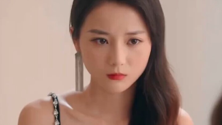 The girl woke up and found that she had slept with her mortal enemy.