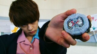 คนหนึ่งเล่นได้หลายบทบาท ปีศาจกระจกตัวน้อยก็หล่อมาก!