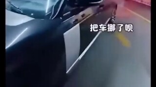لو كان هذا الرجل في شمال شرق بلدي، لكان من النوع الذي يحمل "السكين، البندقية، العصا، الهراوة".