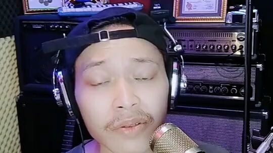 Stinky Mungkinkah, Cover