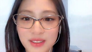 【ahyeon郑雅贤】签售清唱Jennie、Zico新歌Spot！