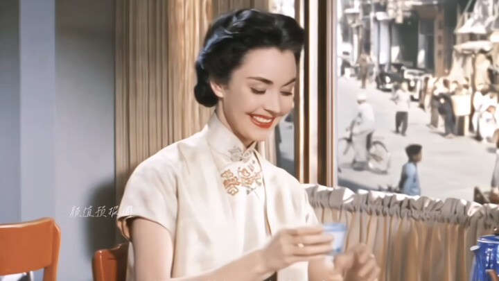 Từng được mệnh danh là mỹ nhân phương Tây mặc sườn xám đẹp nhất – Jennifer Jones
