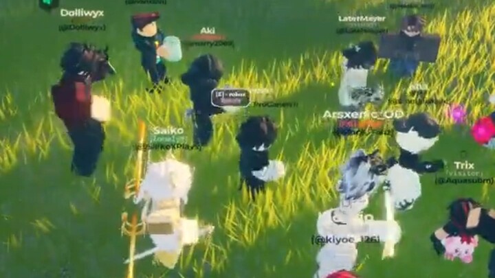 Doing dance on Roblox