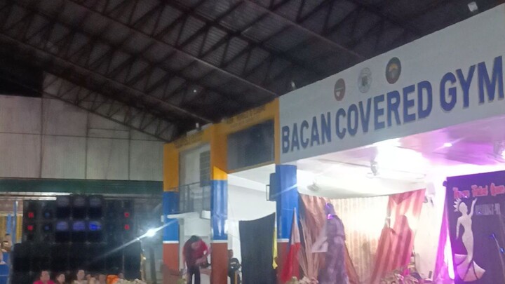 kakaiyak pero sakit dn sa panga kakatawa