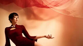 [Bánh sữa] Tự do và dễ dàng/Khó trả nợ tình cảm/Múa cổ trang sườn xám đỏ/Rượu của chị chân dài 176, 
