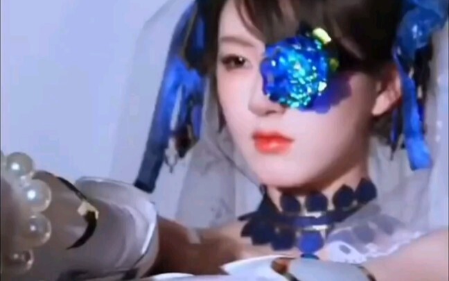Zhao Lusi, Guan Xiaotong, Wu Xuanyi – ayo lihat cosplay yang sesungguhnya