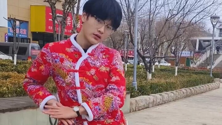 أول اختبار مهارات قيادة في العام الجديد، سأبدأ أنا.