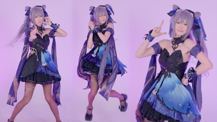 Keqing also wants to be a little idol 💜 More! Jump! More!