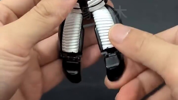 Thật vô lý! Zetton ra đời như thế nào? Ấu trùng Zetton, Đồ chơi biến hình trứng Ultra Egg, Galaxy Sp