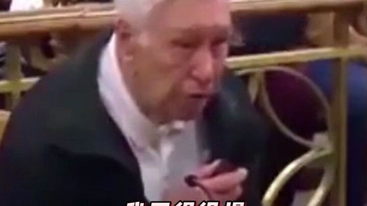 Cha mẹ: May mắn thay, tôi sống đủ lâu...