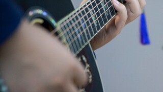 Chơi "Katyusha" cùng lúc, để đạn bay BGM?