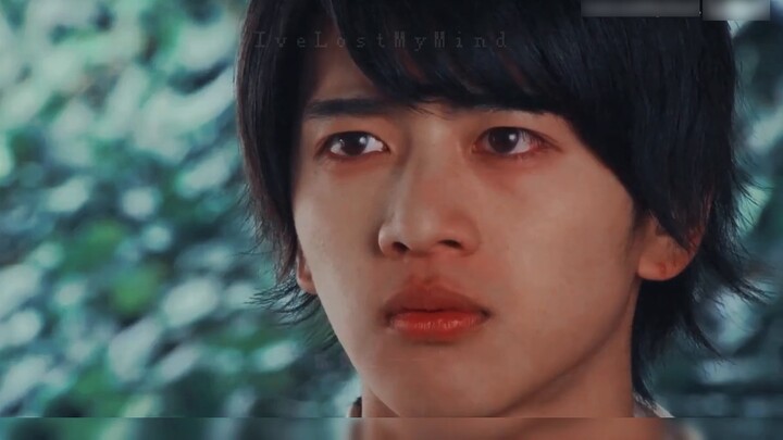โฮโซว เอมุ×พาเหรด｜ความรัก·ไอ·การตัดสิน·การตัดสิน——"แค่ผลักฉันลงไปในเหวด้วยมือของคุณ"｜คาเมนไรเดอร์ เอ