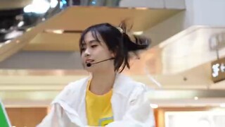 คุณรู้ไหมว่าการกระโดดขึ้นไปบนตัวของ Bai Yueguang Ma Jiaqi มีความหมายต่อแฟนๆ วัย 8 ขวบอย่างไร?