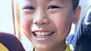 "Guru membuatku terbalik."
