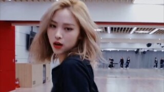 【Shin Yaejin】Senior yang sangat keren saat menari dan punya banyak penggemar wanita