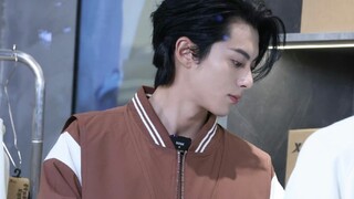 Wang Hedi, why are you so handsome?
