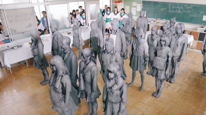 ภาพยนตร์และซีรีส์: เด็กชายคนนี้ไม่ธรรมดา แค่แววตาเดียวก็ทำให้เพื่อนร่วมชั้นแข็งเป็นหินทันที