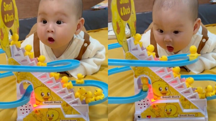 Thật đáng yêu! Một đứa trẻ ở Quảng Đông đã minh họa hoàn hảo ý nghĩa của từ "choáng váng" bằng cách 