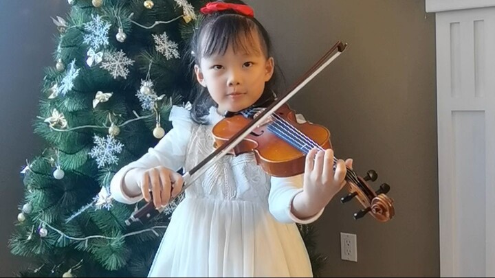 Chloe Violin Play