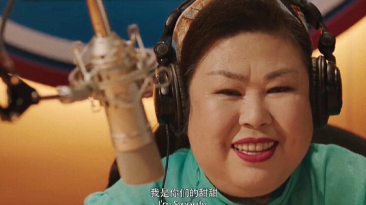 Now this is what a rich lady looks like—your little sweetheart!