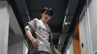 2005 นักกีฬากระโดดสูงเลือดร้อนชาย เส้นทางสังคมของ StrayKids