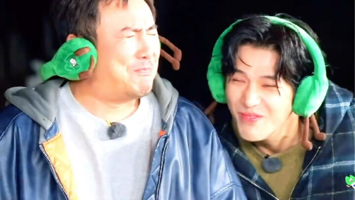 Cô nhóc An Vũ đúng là số sướng, đi show thực tế mà toàn gặp người bình thường hết trơn, ha ha ha!