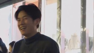 ถ้าไม่เปิดก็จะรู้สึกไม่สบายตัวไปหมด หากเปิดออกจะรู้สึกไม่สบายตัวไปทั้งวัน [แกล้งคน 241]