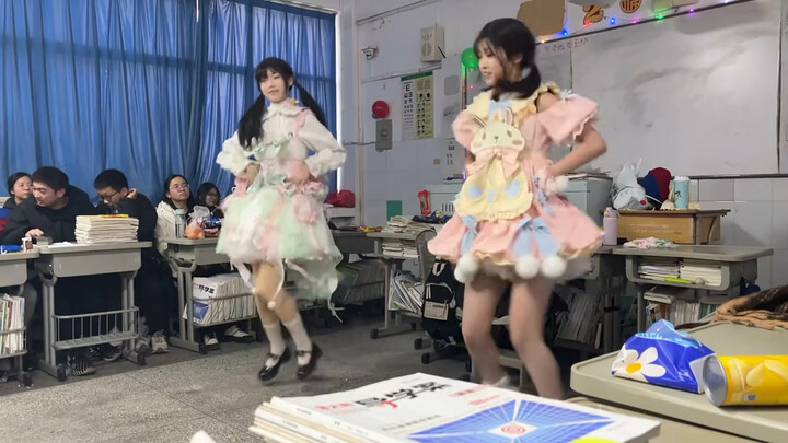 The Class Beauty Battle Has Begun!