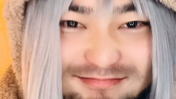 Bright sunshine online, real-life battles everywhere