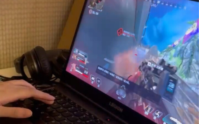เกม APEX เกมแรกของแฟนผมเป็นเกมยิงสะโพกแบบโหดๆ