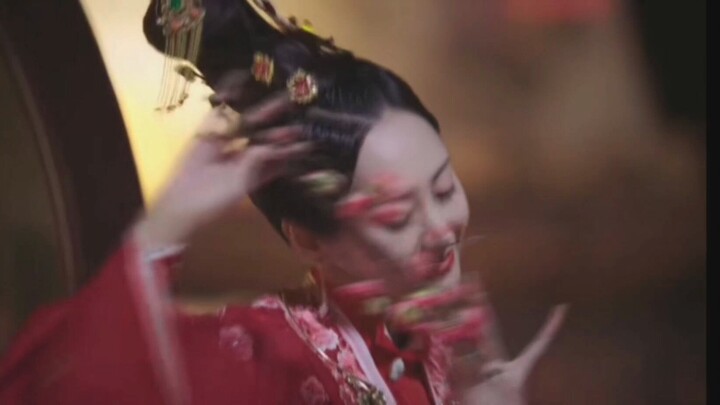 【รักในวังของรุ่ยยี่】เส้นผมสีดำและเสียงถอนหายใจ