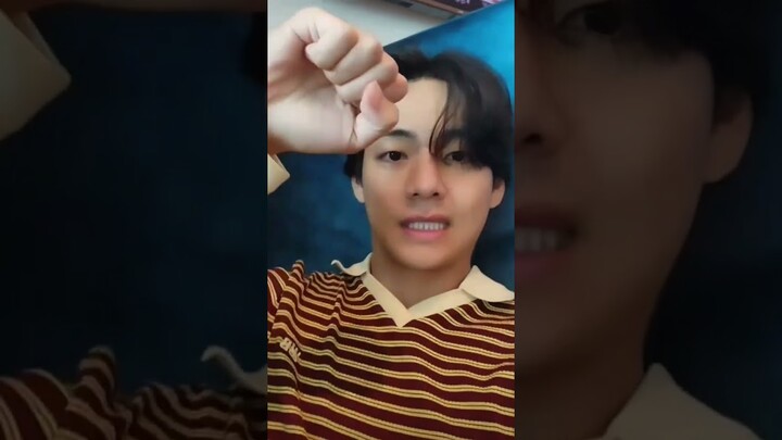 Taehyung vibing to music on his Instagram 😶💜#taehyung #v #bts #army #short #vinstagram #fyp