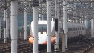 MY FIRST RAILWAY COMPARISON VIDEO!! Switzerland railways vs Philippines railways vs Taiwan Railways