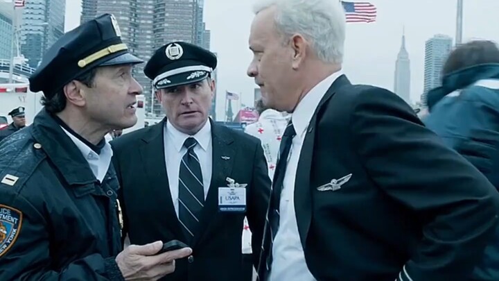 กัปตันวัย 60 ปีผู้ช่วยชีวิตผู้โดยสารนับร้อยด้วยฝีมือเพียงคนเดียว แต่กลับถูกไล่ออกหลังเหตุการณ์