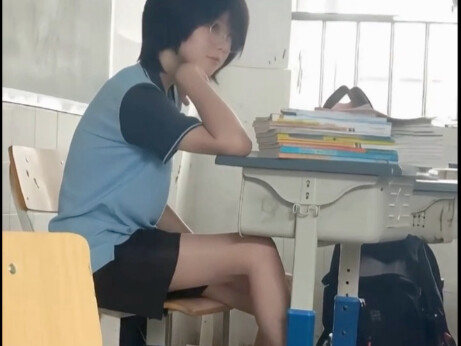 แสงจันทร์สีขาว