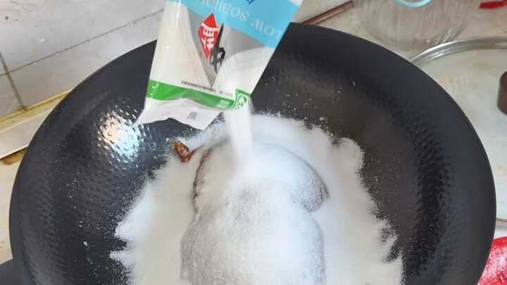 ตับหมูอบเกลือ