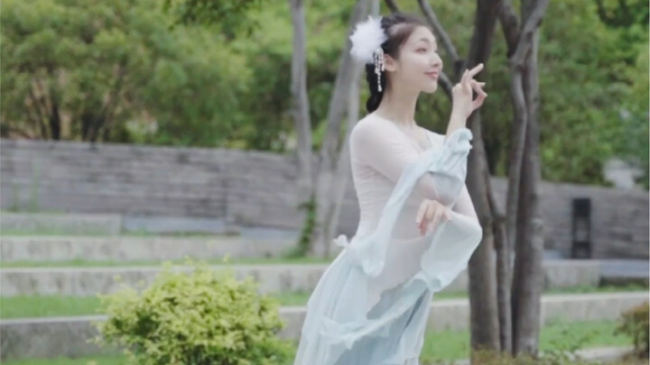 Yesterday was like the flowing eastward stream～