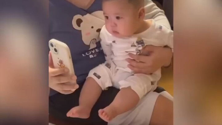 Ở đâu order một đứa như này vậy 😂