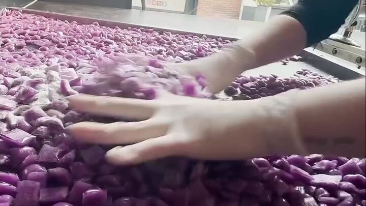 Permen rasa anggur ungu asam, super klasik!