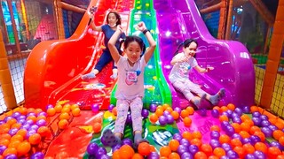 หนูยิ้มหนูแย้ม เล่นสวนสนุกไดโนเสาร์ HarborLand Tukcom Chonburi