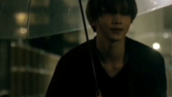 I rewatched it and found that he is really gentle! This is a long-planned rescue [Singing about the 
