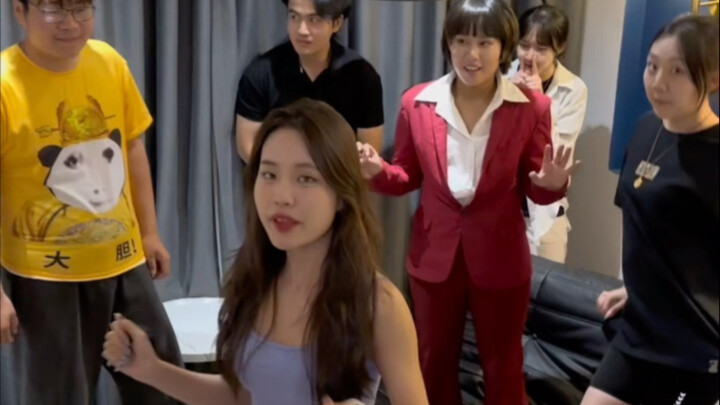 腼腆害羞文静内向小女生聚会游戏