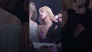 อู๋อาว นี่.. ยังไงซะฉันก็ร้อนแรงและลึกซึ้งมากเลยนะ❤ ซานะ ซากิซากิ ❤ ภรรยาให้ฉันมาเลีย อู๋อาว❤❤