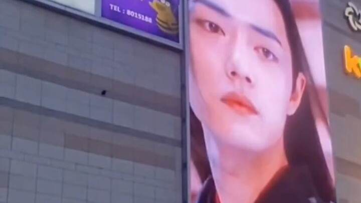 The joy of the big screen, what is this operation, the highlight at the end!