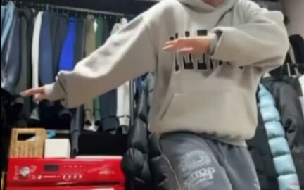 五代男爱豆里居然还有跳舞这么好的？